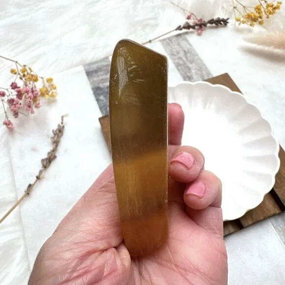 Cute Small Fluorite Heart Bowl - Picture 3 of 7